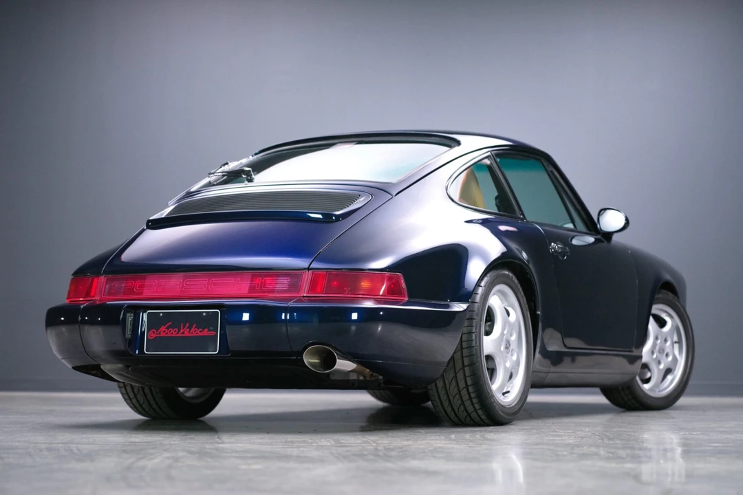 1993 Porsche 964 Carrera 4 - Image 13 of 31