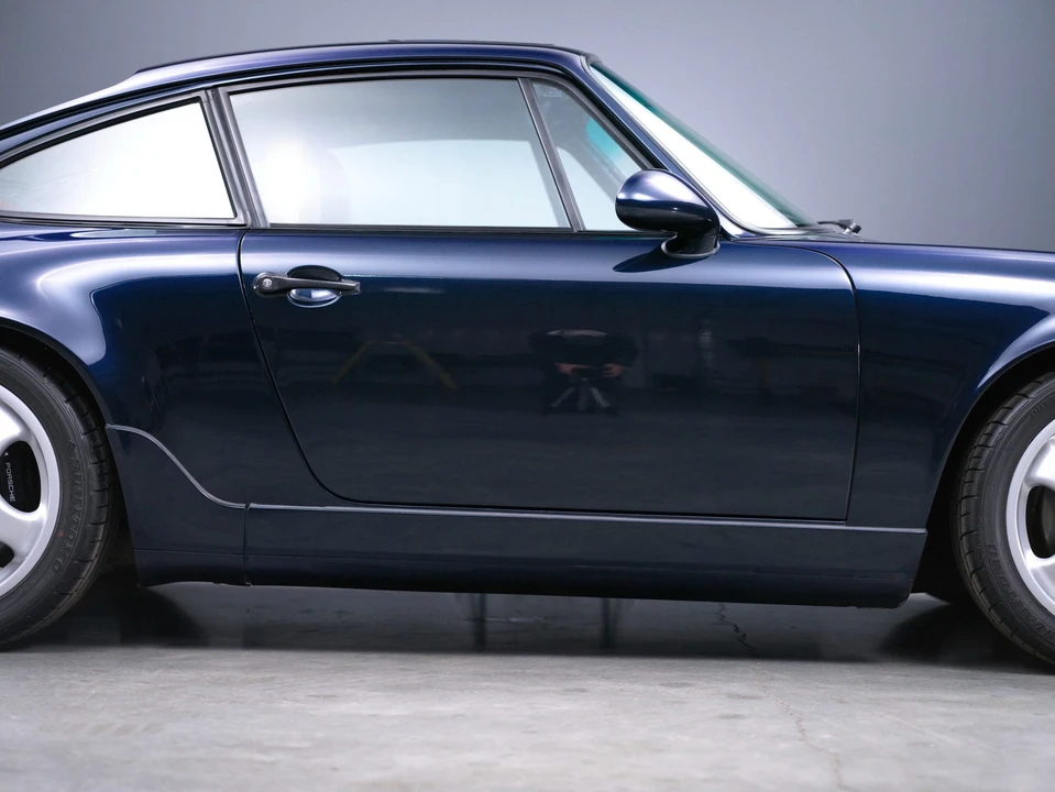 1993 Porsche 964 Carrera 4 - Image 22 of 31