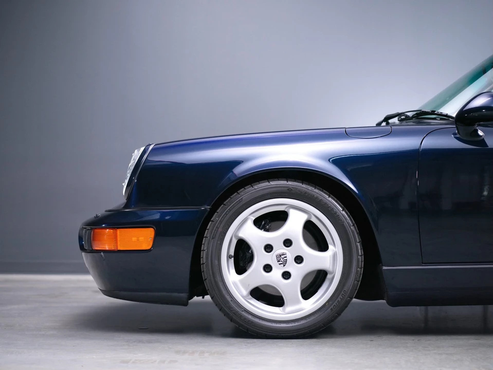 1993 Porsche 964 Carrera 4 - Image 24 of 31