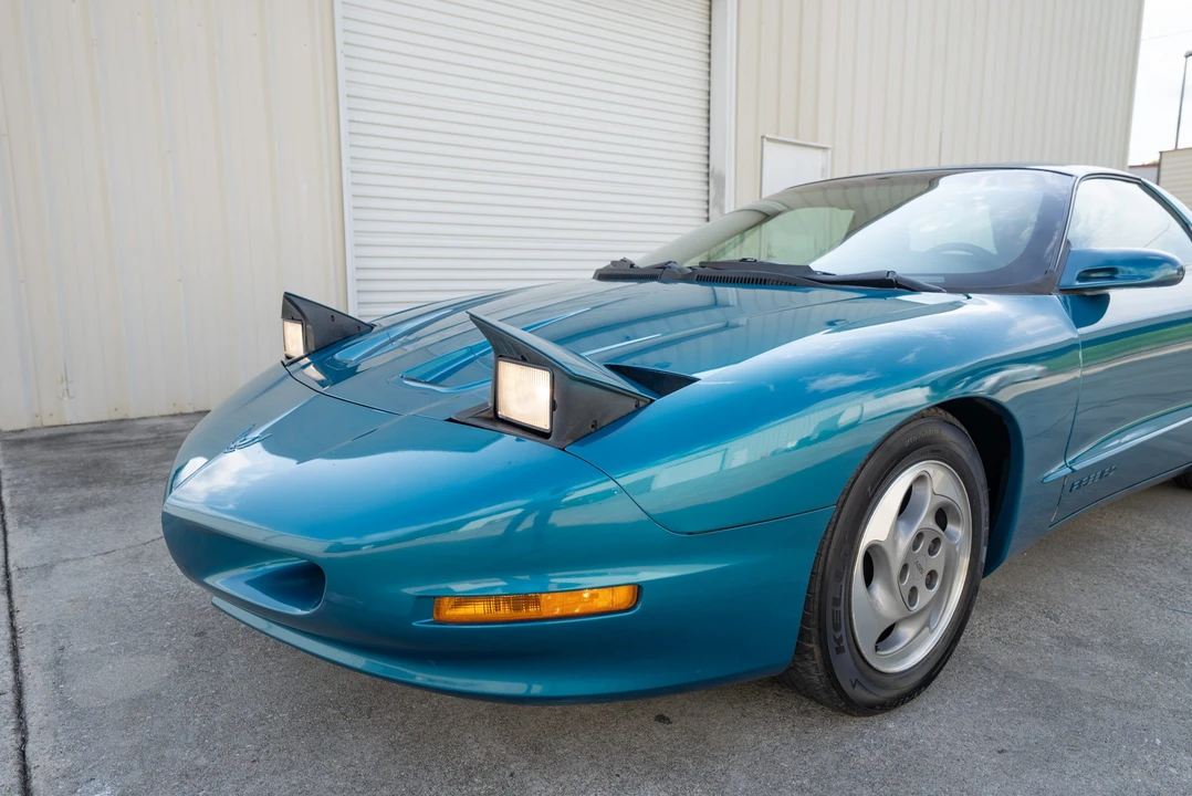 1994 Pontiac Firebird 4th Gen - Image 24 of 31