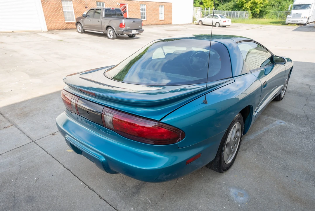 1994 Pontiac Firebird 4th Gen - Image 6 of 31