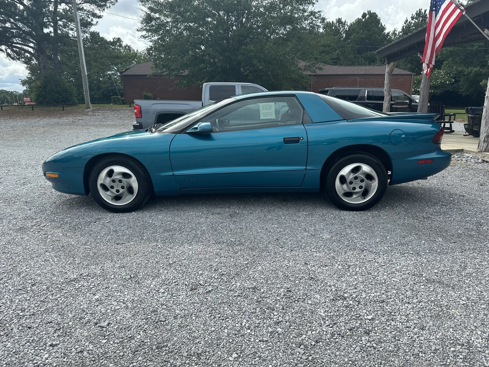 1994 Pontiac Firebird 4th Gen - Image 3 of 31