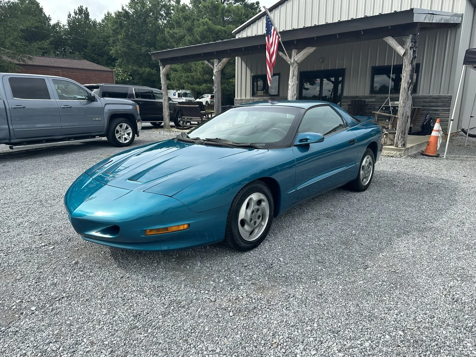 1994 Pontiac Firebird 4th Gen - Image 2 of 31