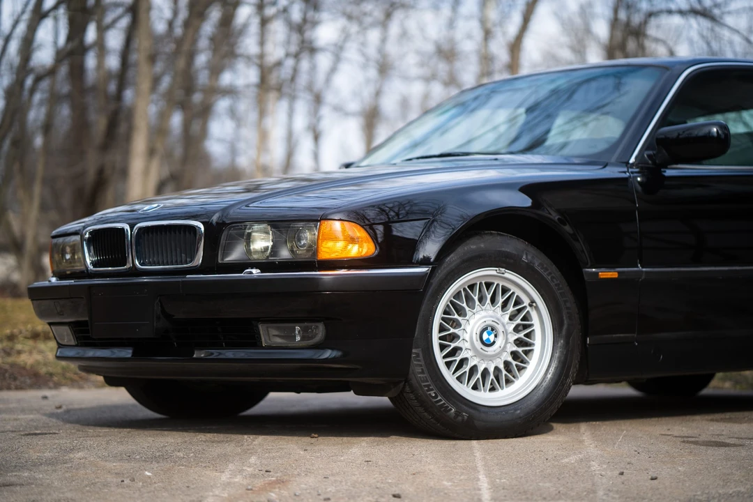1995 BMW E38 7 Series - Image 23 of 31