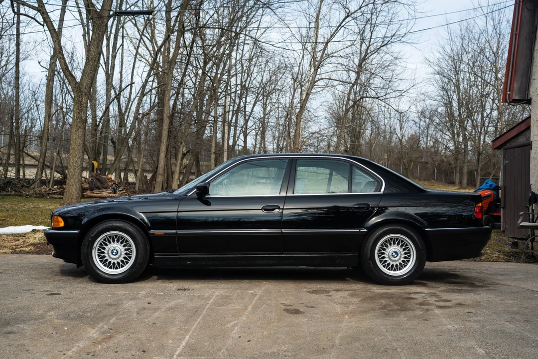 1995 BMW E38 7 Series - Image 6 of 31