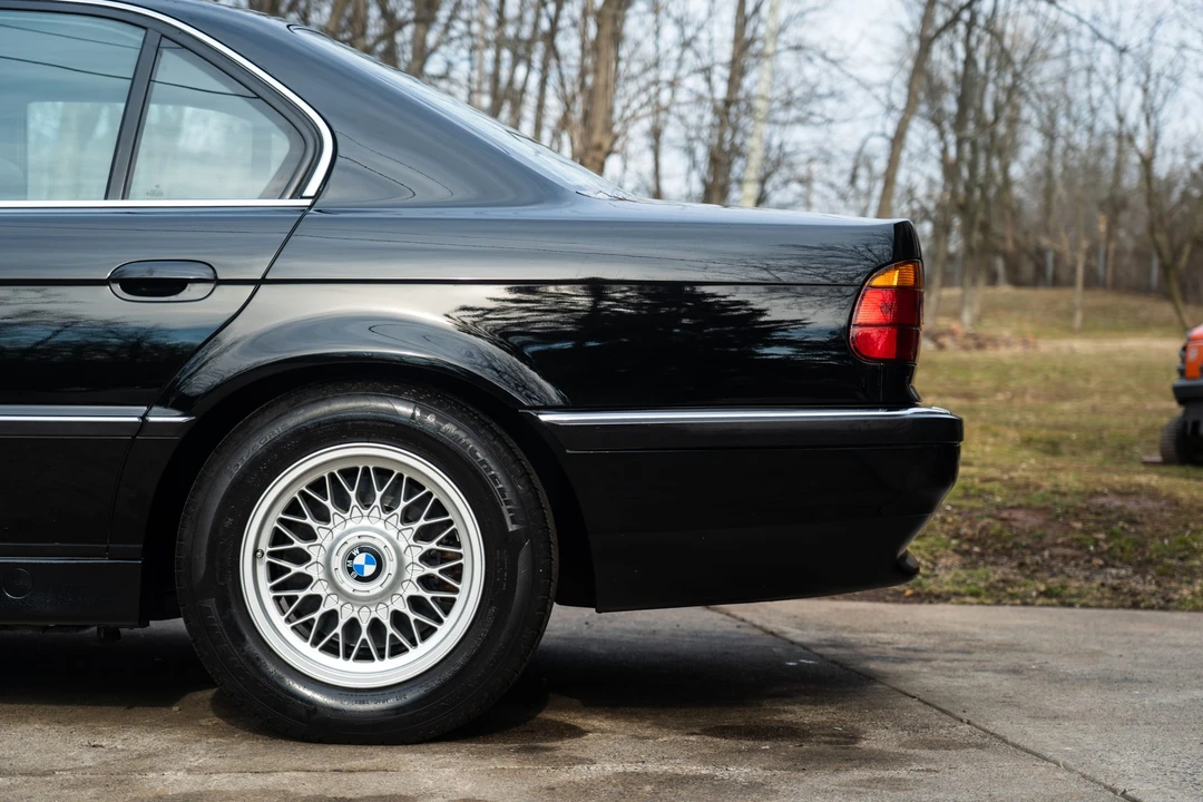1995 BMW E38 7 Series - Image 29 of 31