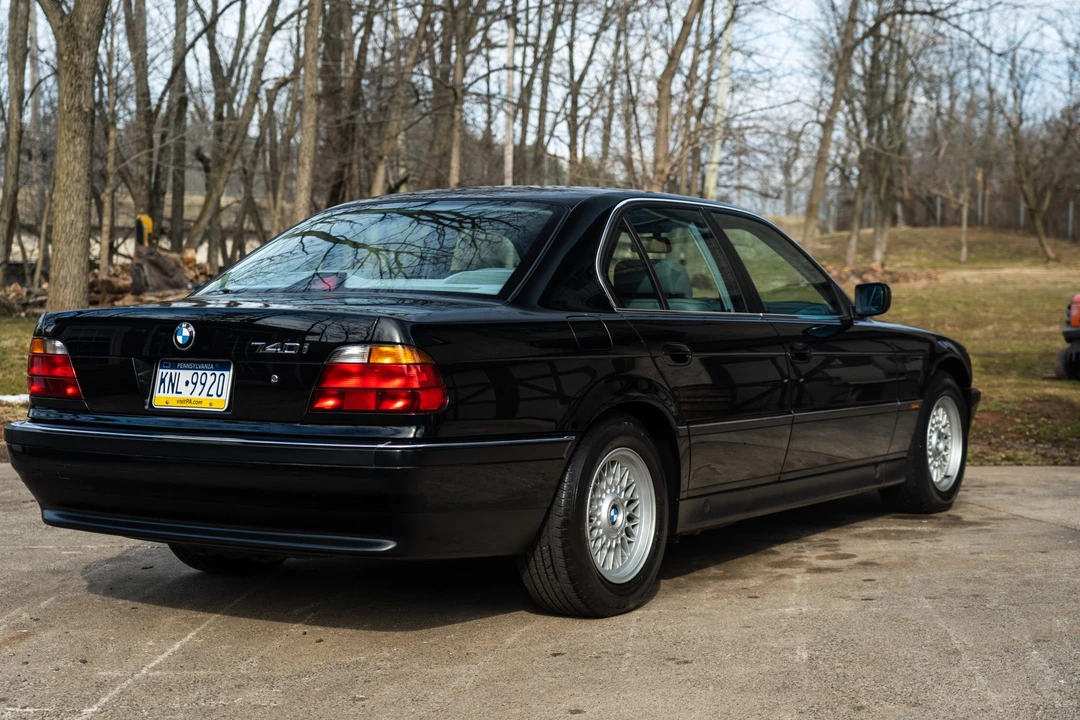1995 BMW E38 7 Series - Image 10 of 31
