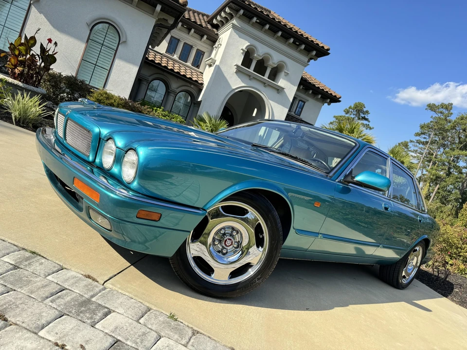 1995 Jaguar X306 XJR - Image 3 of 31