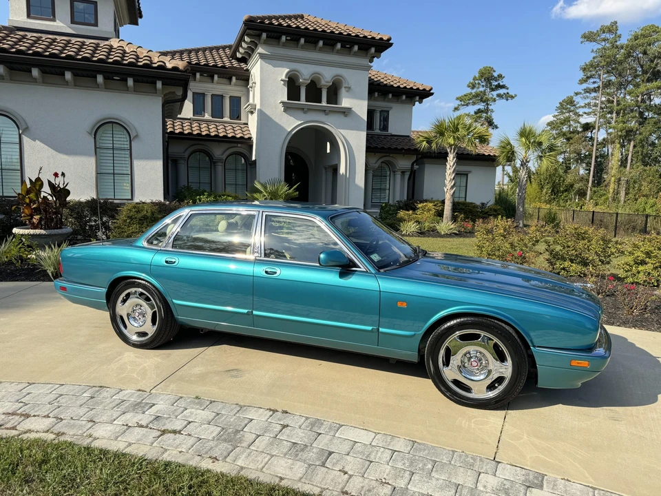 1995 Jaguar X306 XJR - Image 24 of 31