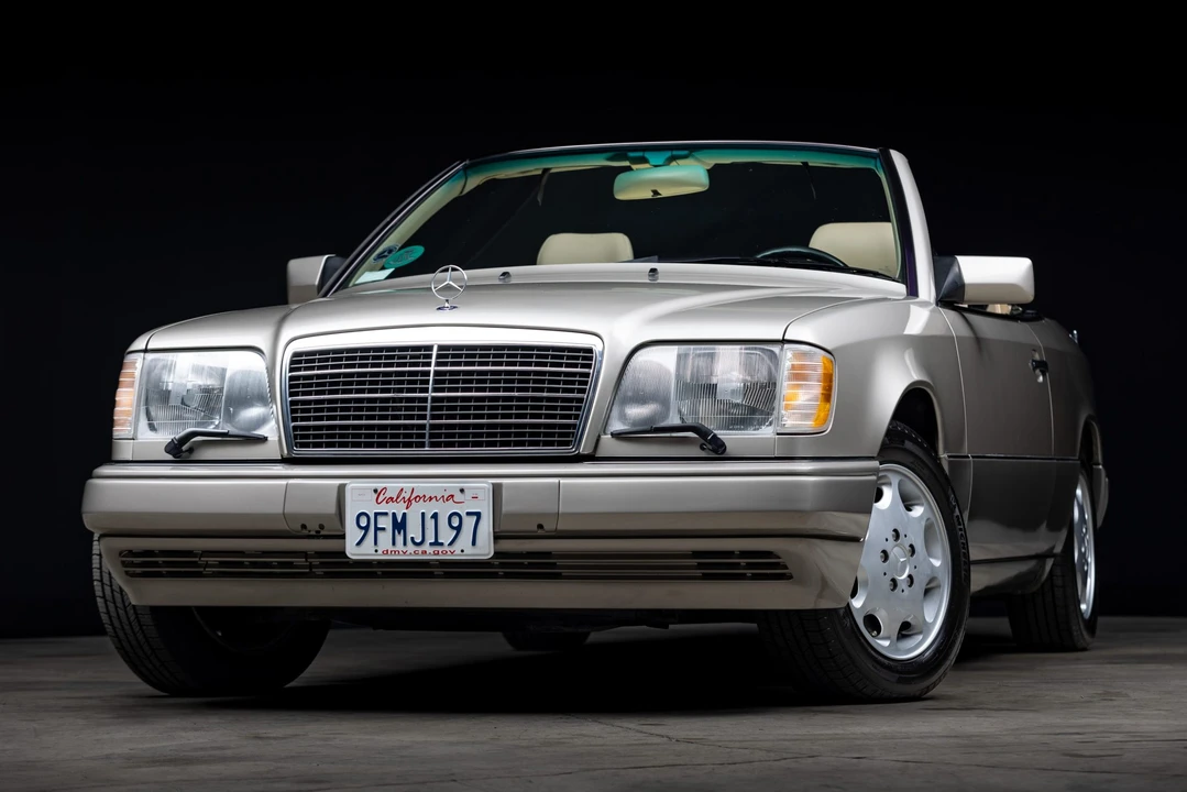 1995 Mercedes-Benz W124 E-Class - Image 2 of 31