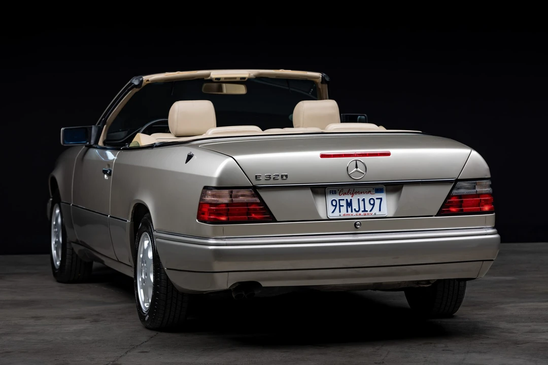 1995 Mercedes-Benz W124 E-Class - Image 19 of 31