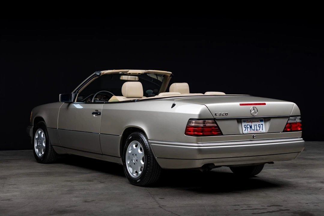 1995 Mercedes-Benz W124 E-Class - Image 14 of 31