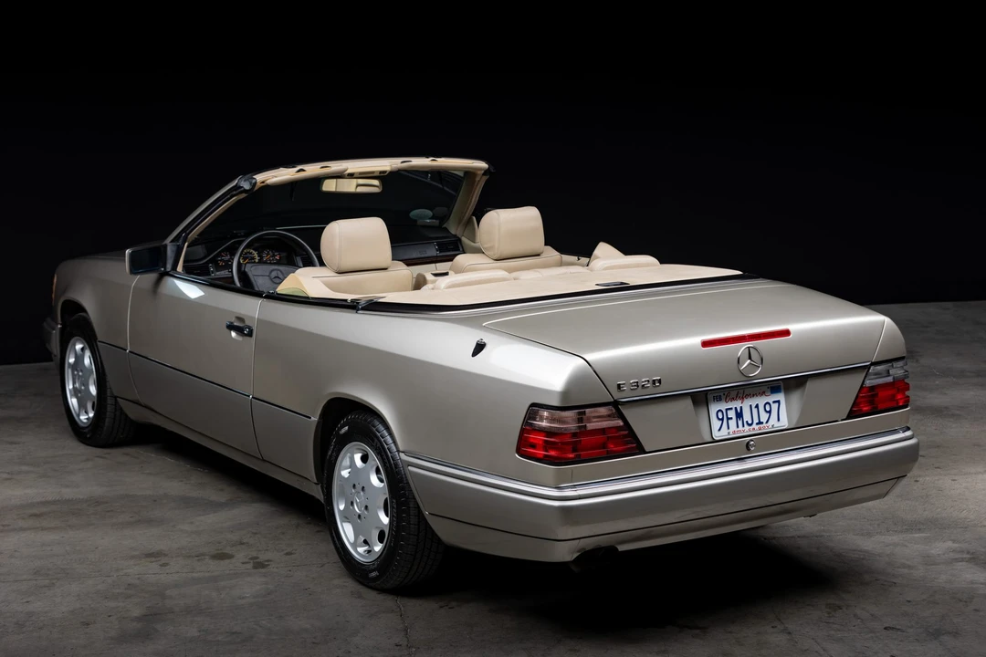 1995 Mercedes-Benz W124 E-Class - Image 16 of 31