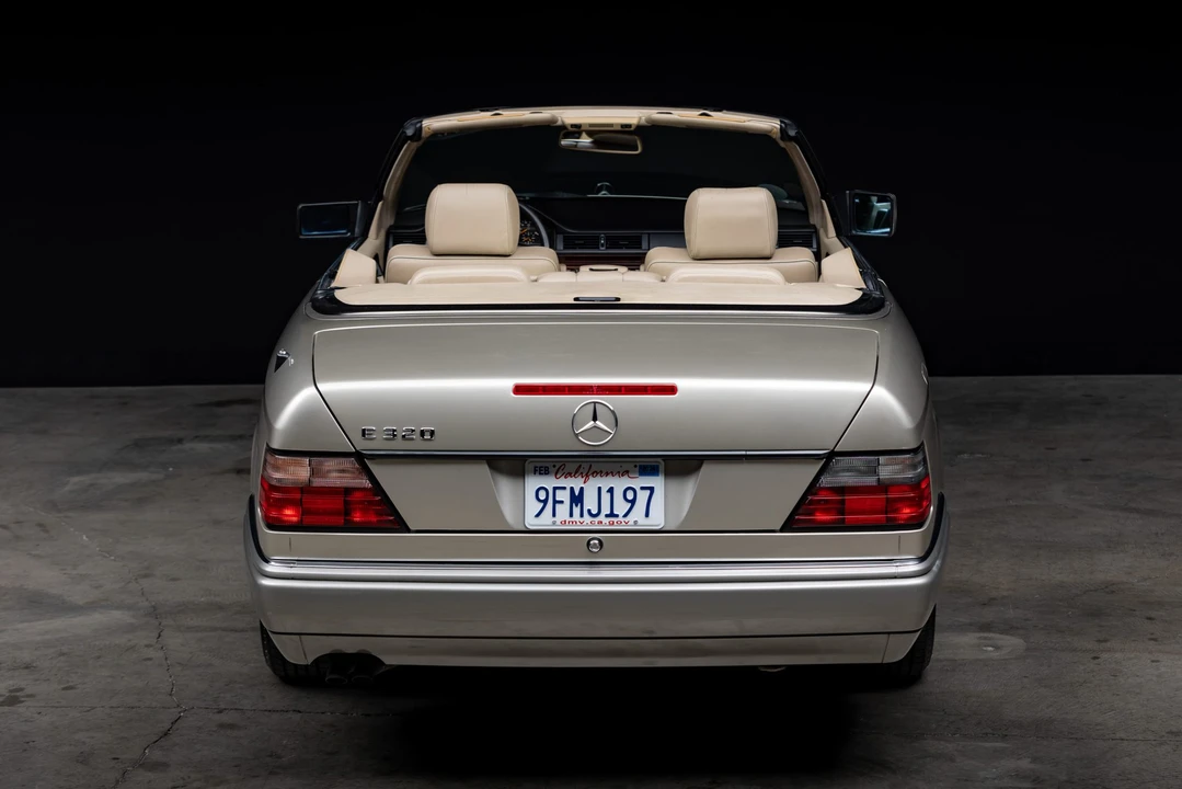 1995 Mercedes-Benz W124 E-Class - Image 24 of 31