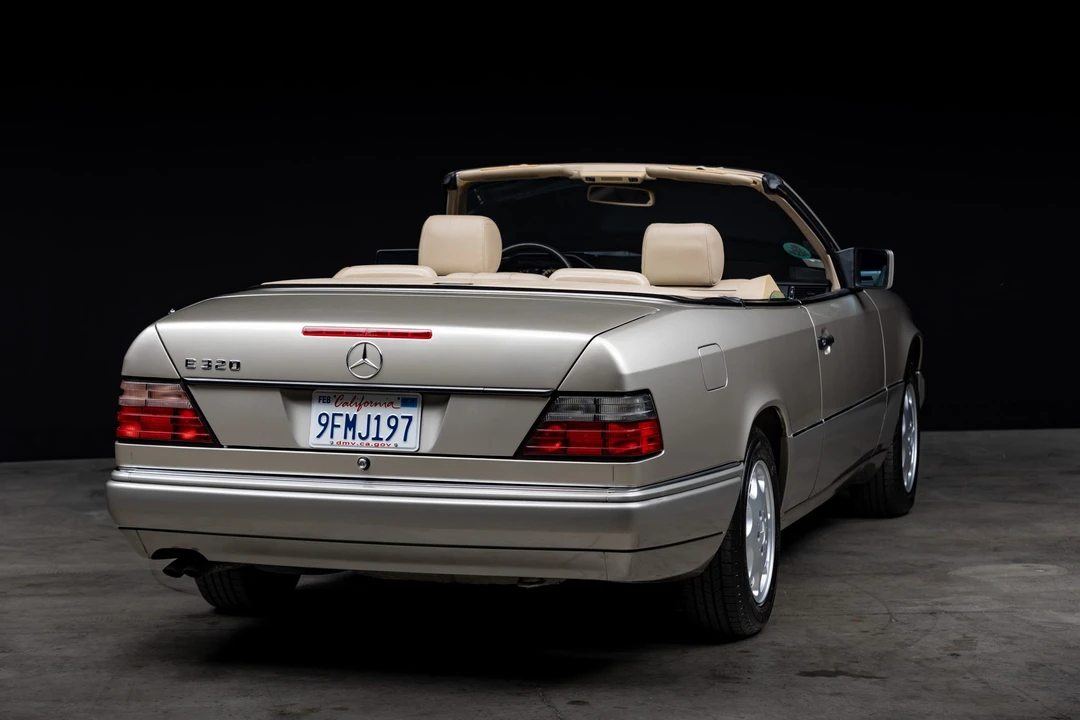 1995 Mercedes-Benz W124 E-Class - Image 25 of 31