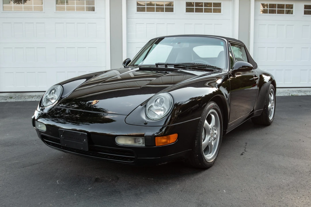 1995 Porsche 993 Carrera 4 - Image 12 of 31