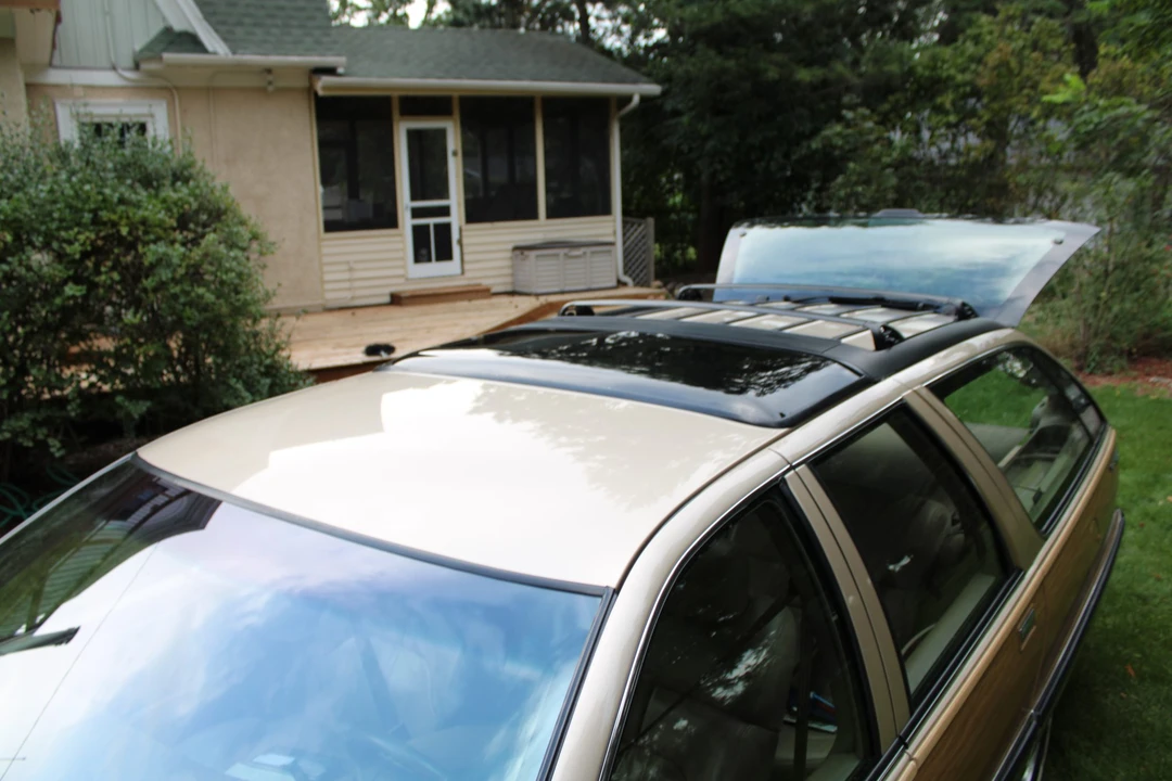 1996 Buick Roadmaster - Image 11 of 31
