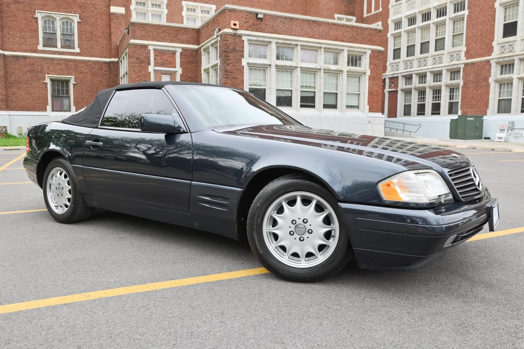 1996 Mercedes-Benz R129 SL-Class - Image 10 of 31