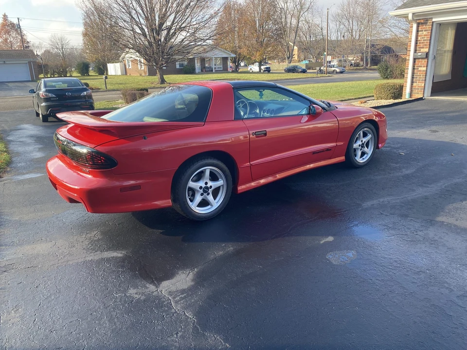 1996 Pontiac Firebird Trans Am 4th Gen - Image 18 of 31