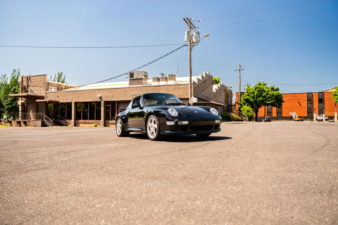 1996 Porsche 993 Carrera 4S - Image 16 of 31