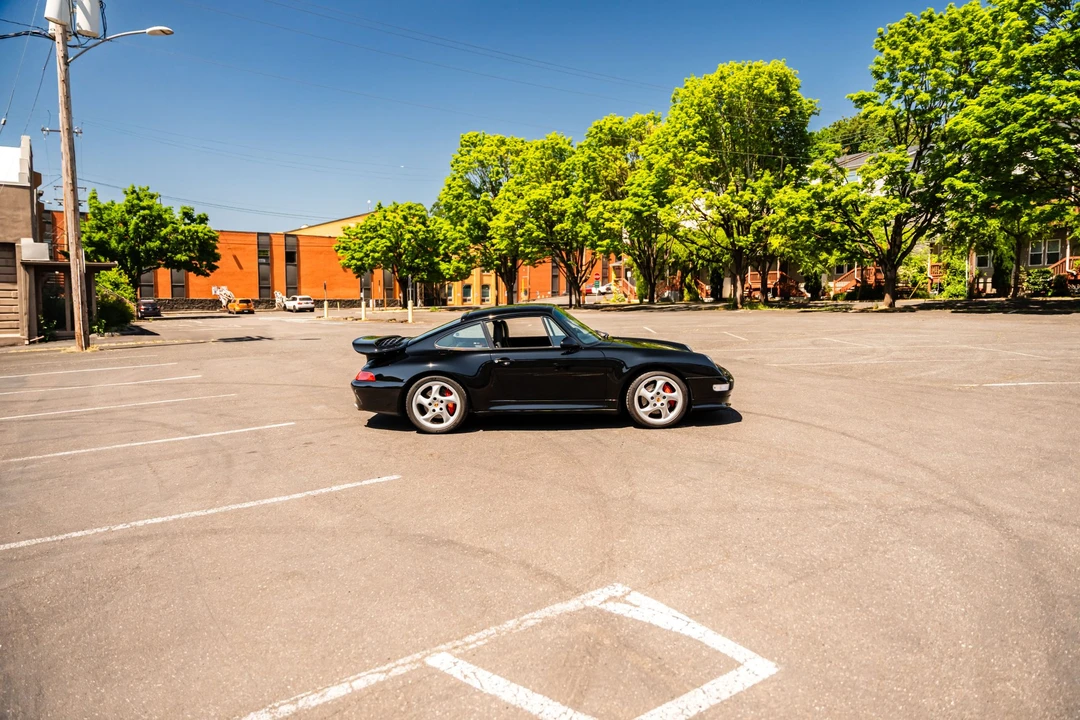 1996 Porsche 993 Carrera 4S - Image 21 of 31