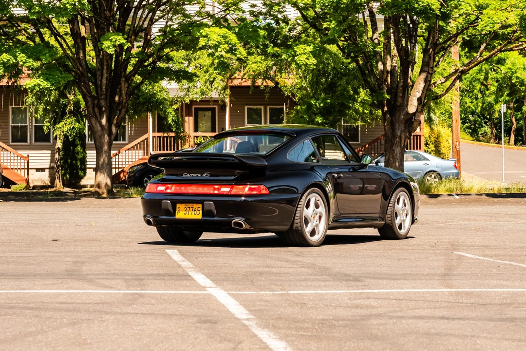 1996 Porsche 993 Carrera 4S - Image 25 of 31