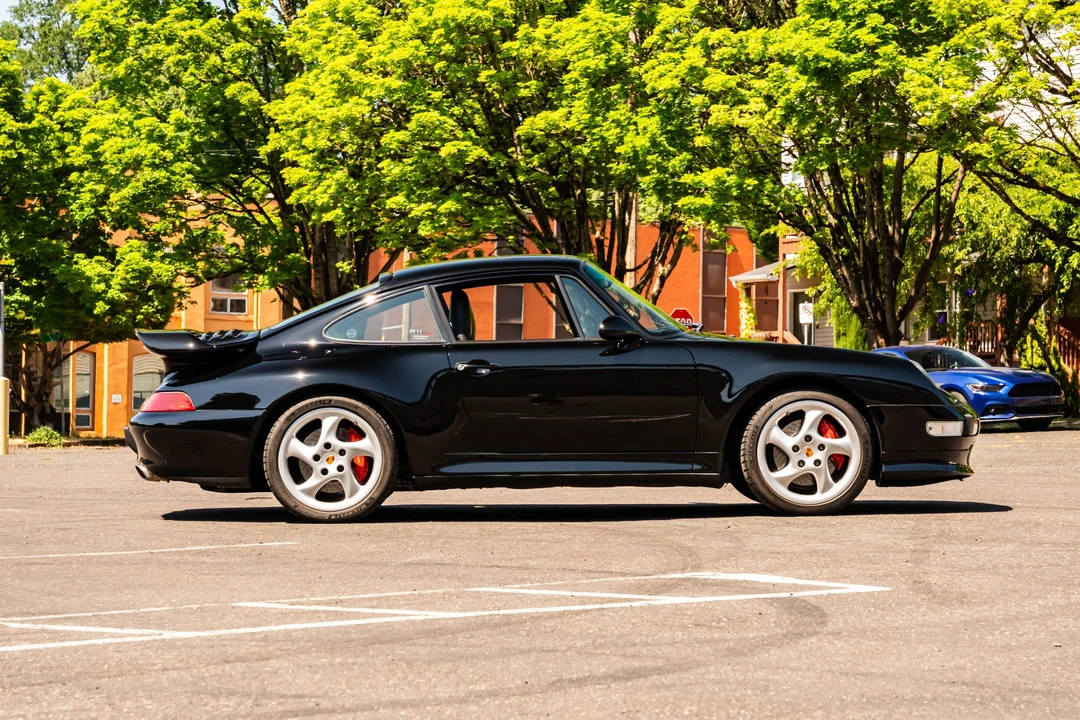 1996 Porsche 993 Carrera 4S - Image 19 of 31