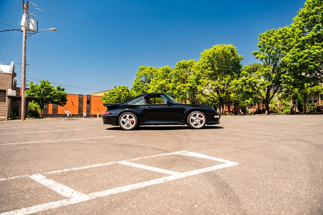 1996 Porsche 993 Carrera 4S - Image 22 of 31