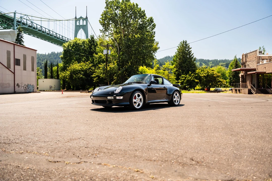 1996 Porsche 993 Carrera 4S - Image 4 of 31