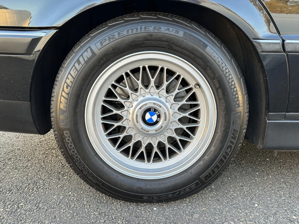 1997 BMW E38 7 Series - Image 29 of 31