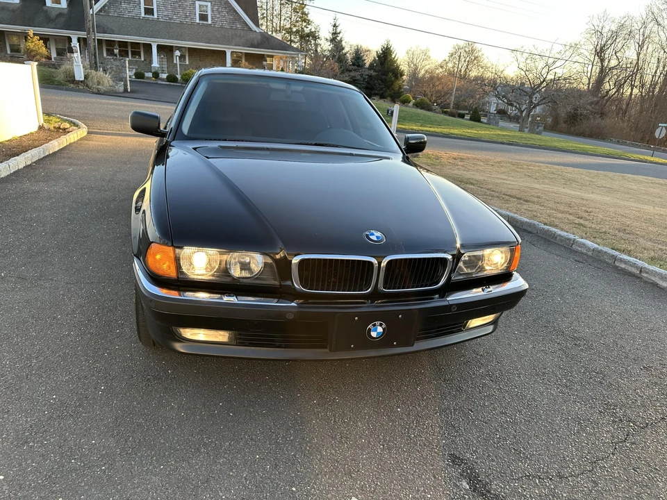1997 BMW E38 7 Series - Image 2 of 31