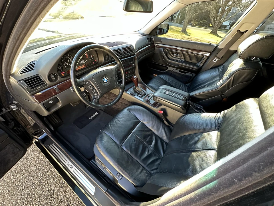 1997 BMW E38 7 Series - Image 31 of 31