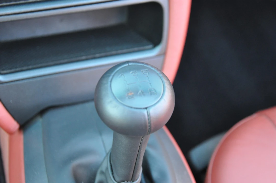 1997 Porsche 986 Boxster - Image 29 of 31