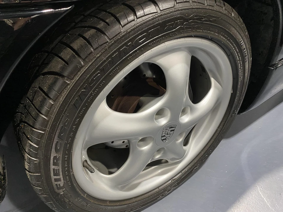 1997 Porsche 986 Boxster - Image 15 of 31