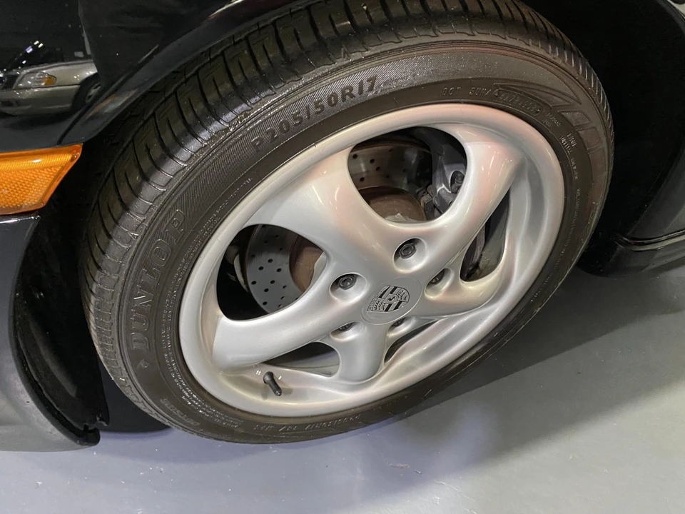 1997 Porsche 986 Boxster - Image 13 of 31