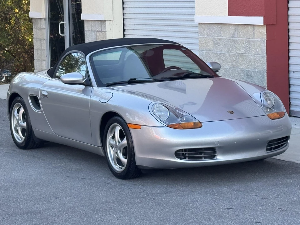 1997 Porsche 986 Boxster - Image 25 of 31