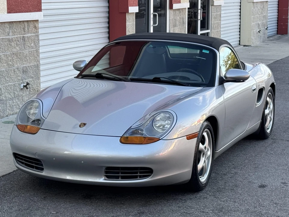 1997 Porsche 986 Boxster - Image 28 of 31