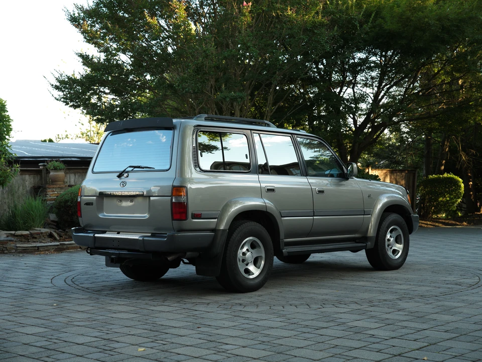 1997 Toyota J80 Land Cruiser - Image 18 of 31