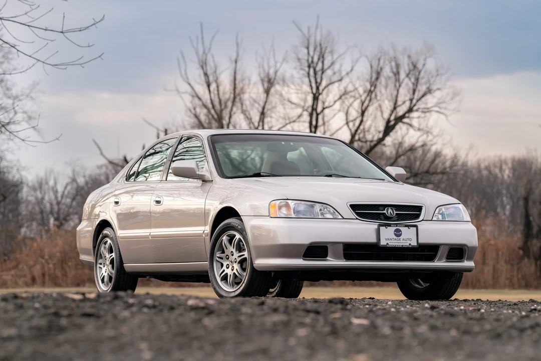 1999 Acura TL 2nd Gen - Image 19 of 31