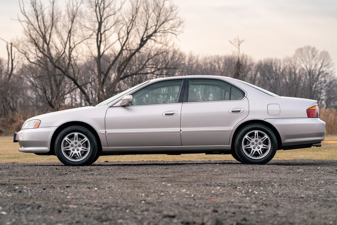 1999 Acura TL 2nd Gen - Image 7 of 31