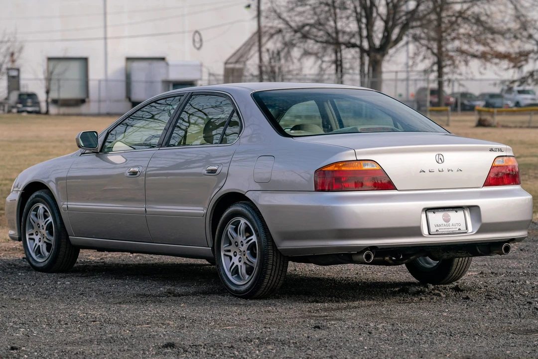 1999 Acura TL 2nd Gen - Image 10 of 31