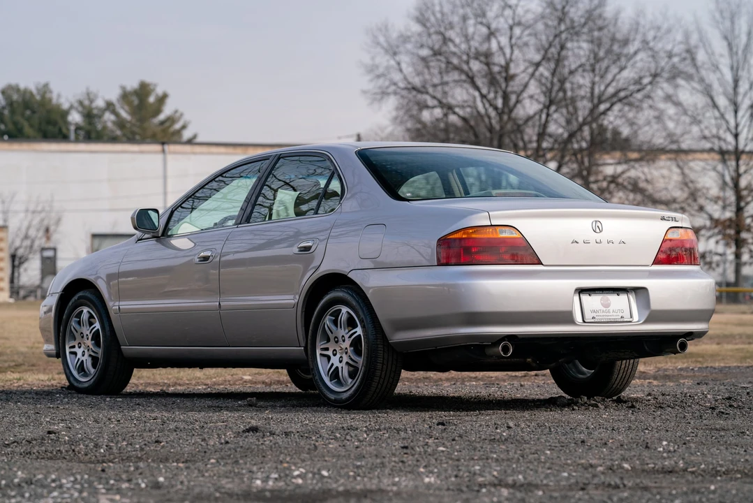 1999 Acura TL 2nd Gen - Image 9 of 31
