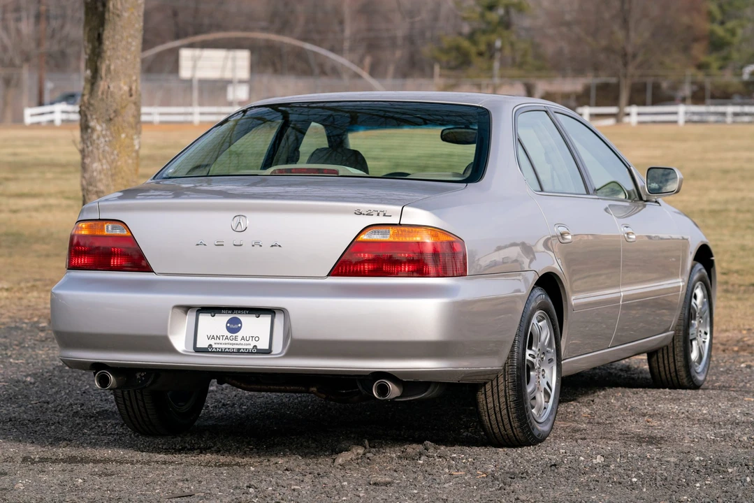 1999 Acura TL 2nd Gen - Image 13 of 31