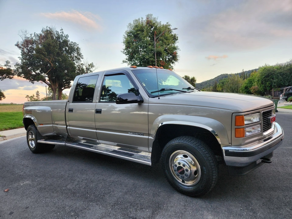 1999 GMC Sierra 1st Gen - Image 19 of 31