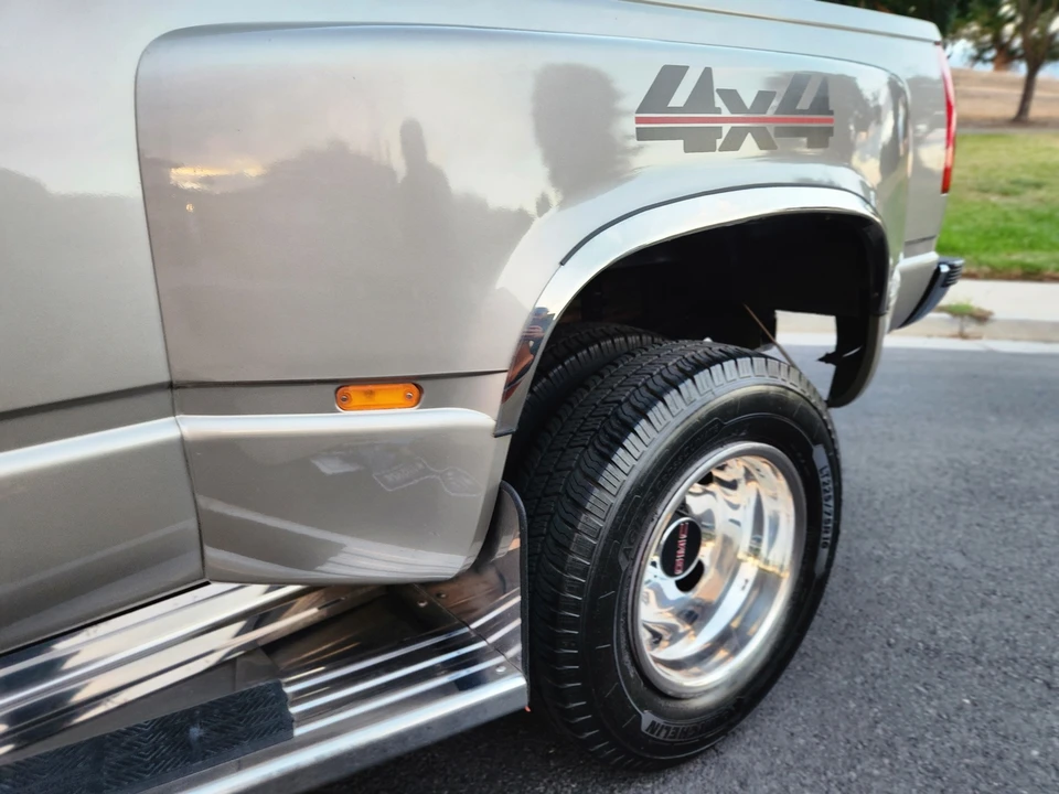 1999 GMC Sierra 1st Gen - Image 31 of 31