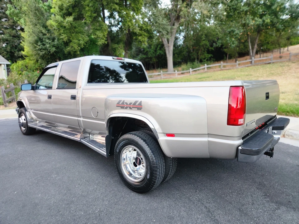 1999 GMC Sierra 1st Gen - Image 12 of 31
