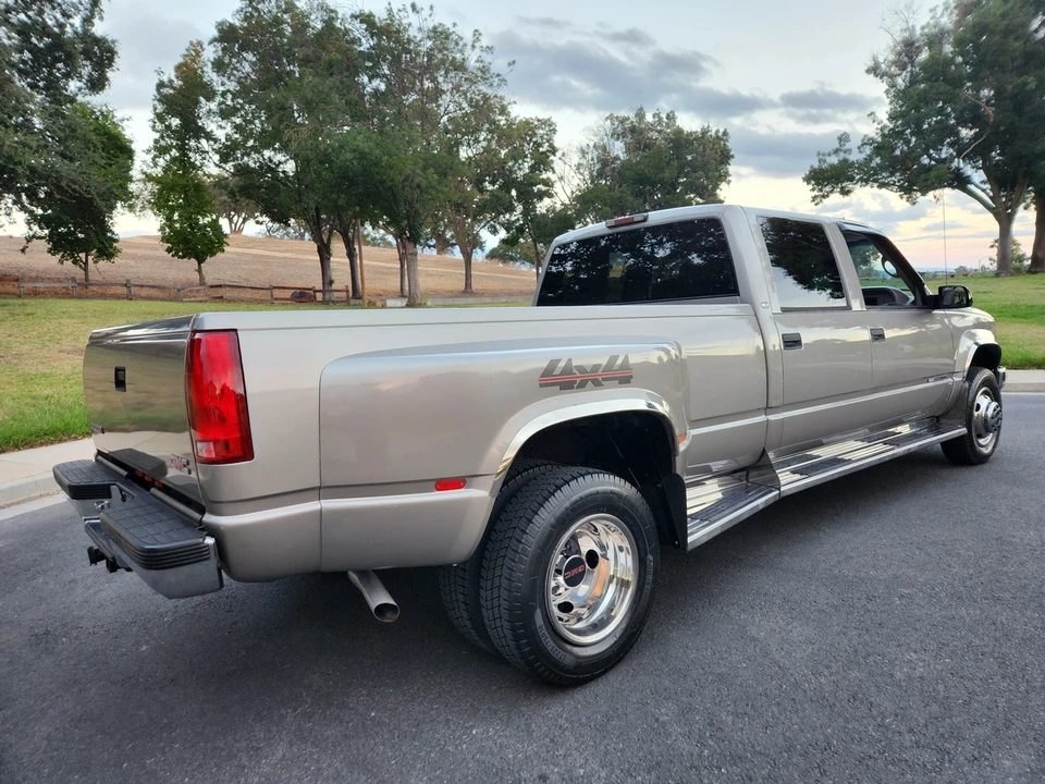 1999 GMC Sierra 1st Gen - Image 16 of 31