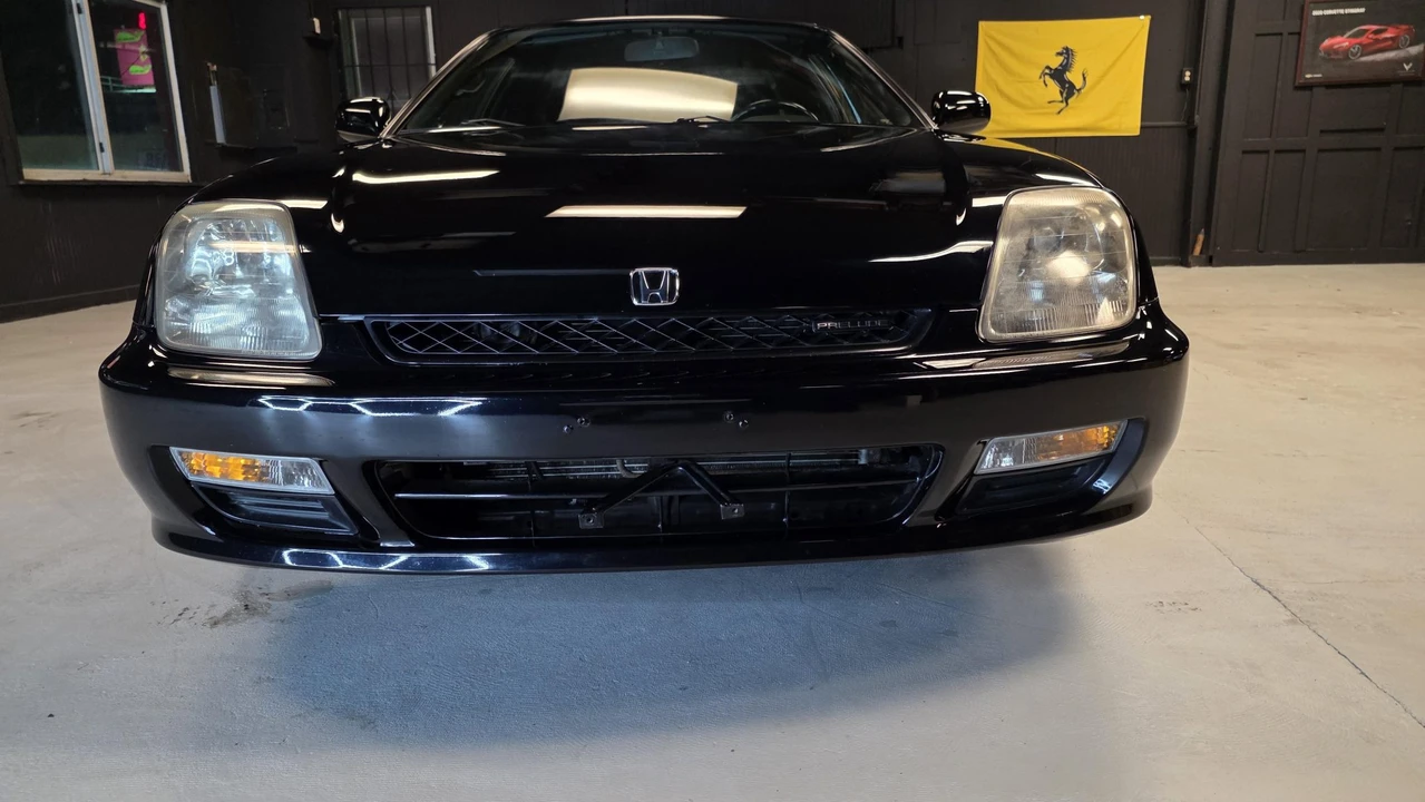 2000 Honda Prelude 5th Gen - Image 13 of 31