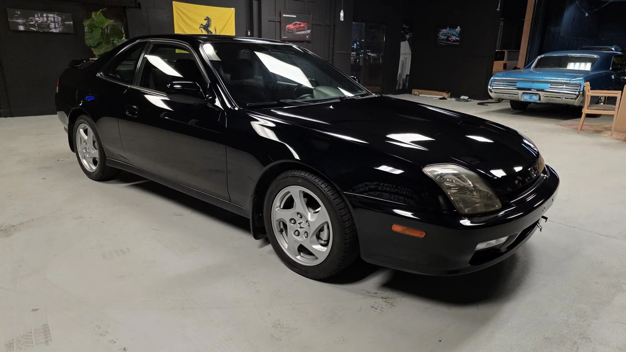 2000 Honda Prelude 5th Gen - Image 16 of 31