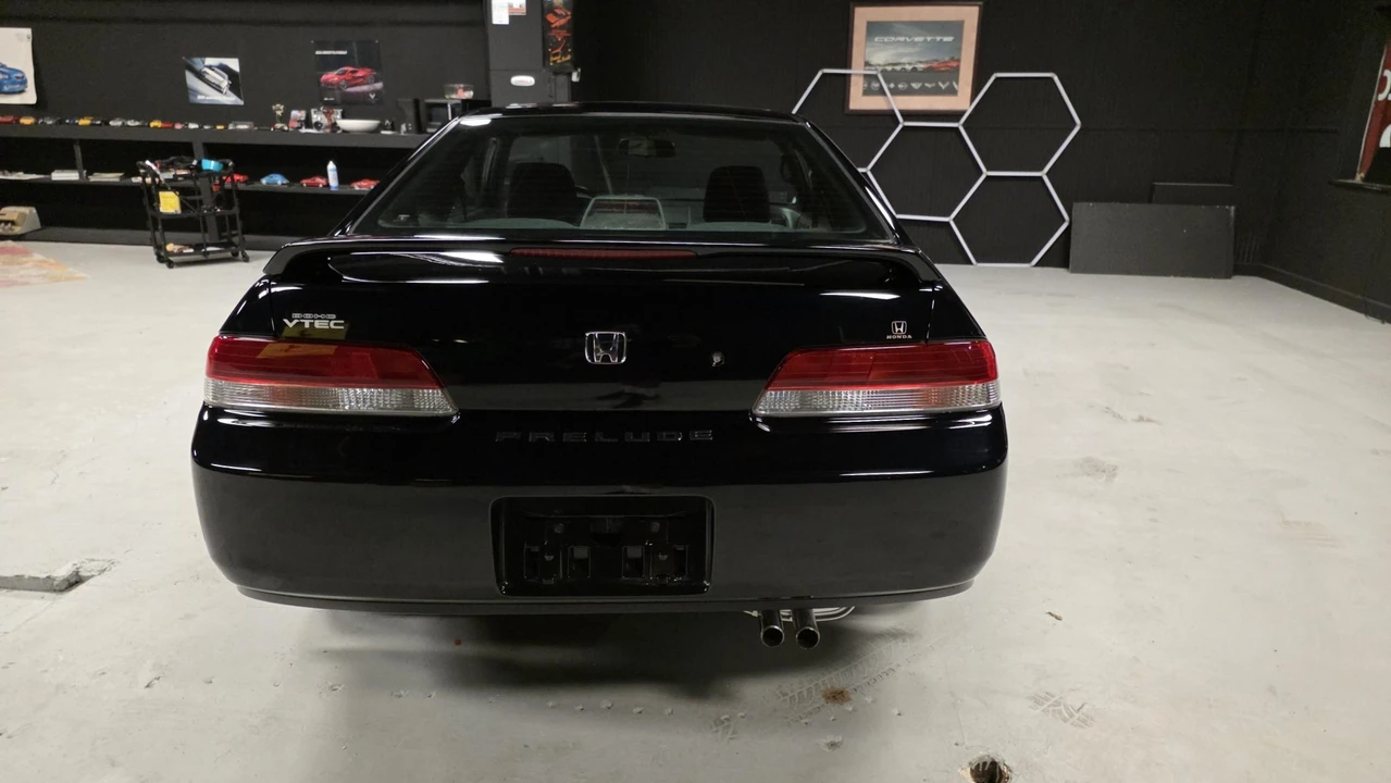 2000 Honda Prelude 5th Gen - Image 20 of 31